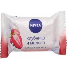 Мыло-уход Nivea Клубника и Молоко (90 гр)